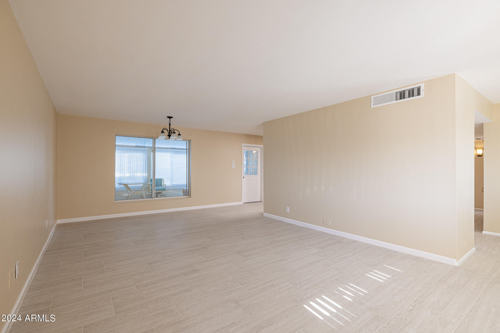 12208 N Pebble Beach Drive - Photo 2