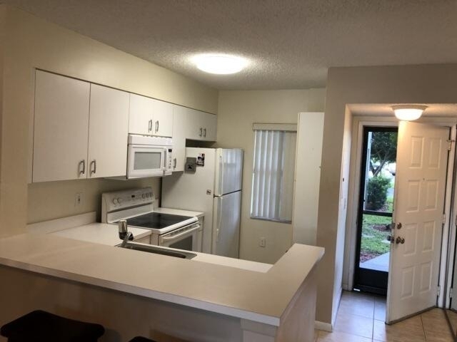 2236 N Cypress Bend Drive - Photo 2