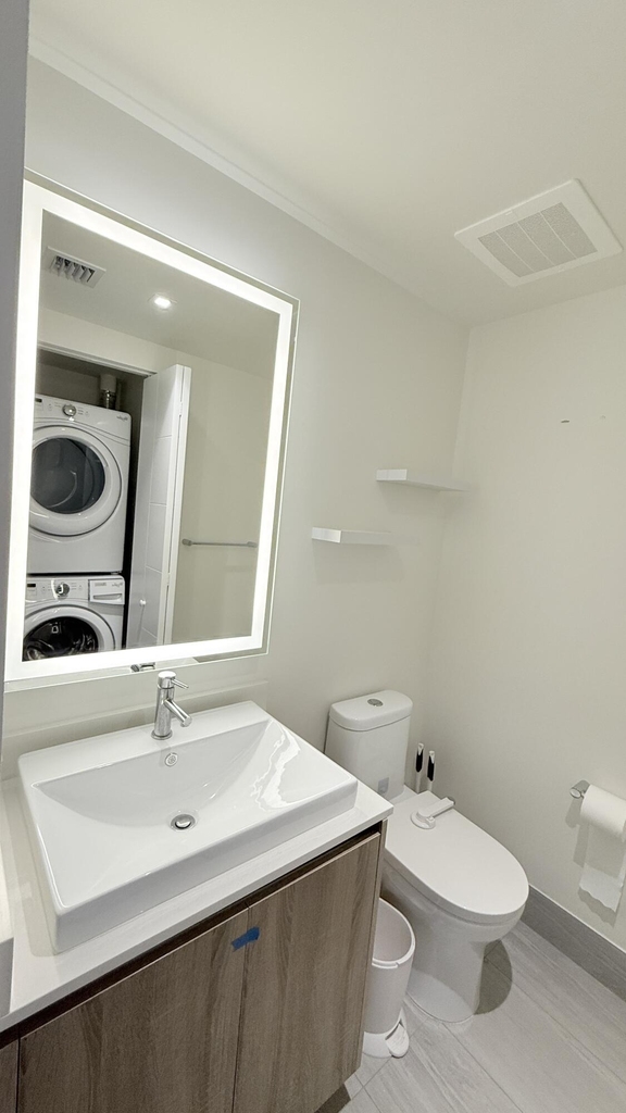 2960 Ne 207th Street - Photo 29