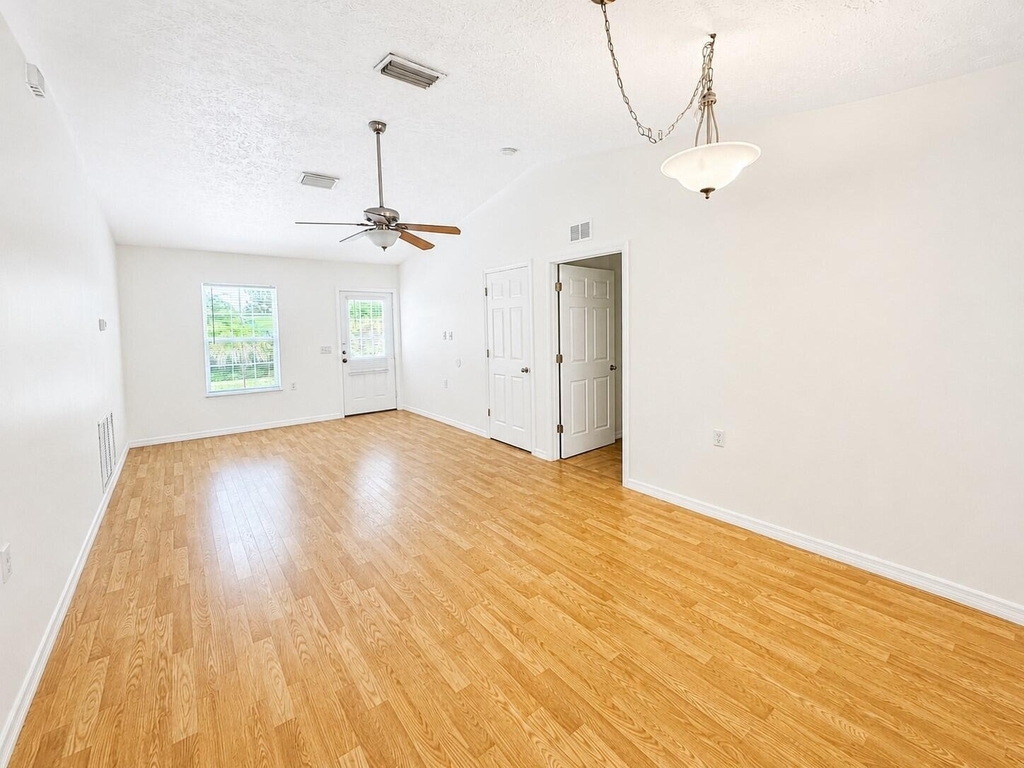 5000 Garner Street - Photo 2