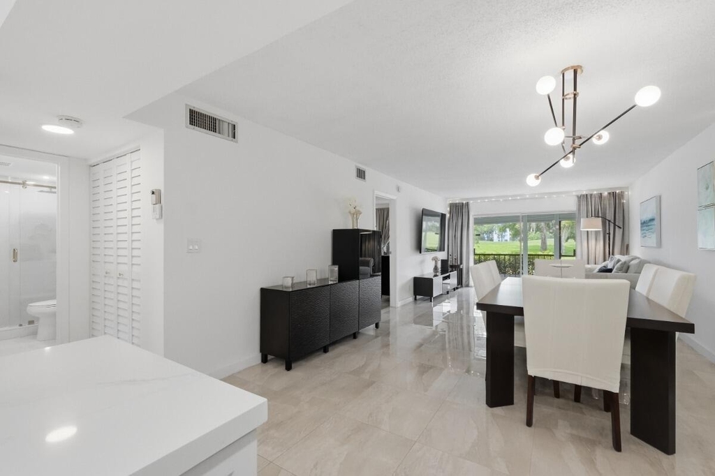 6100 Nw 44th Street - Photo 18