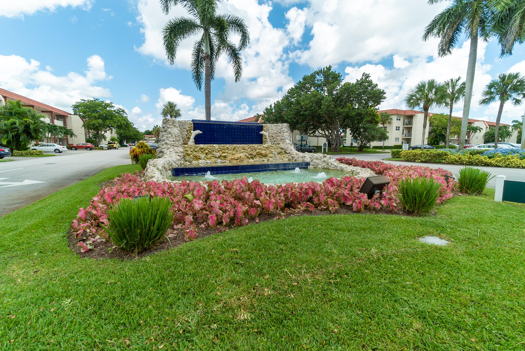 9420 S Hollybrook Lake Drive - Photo 52
