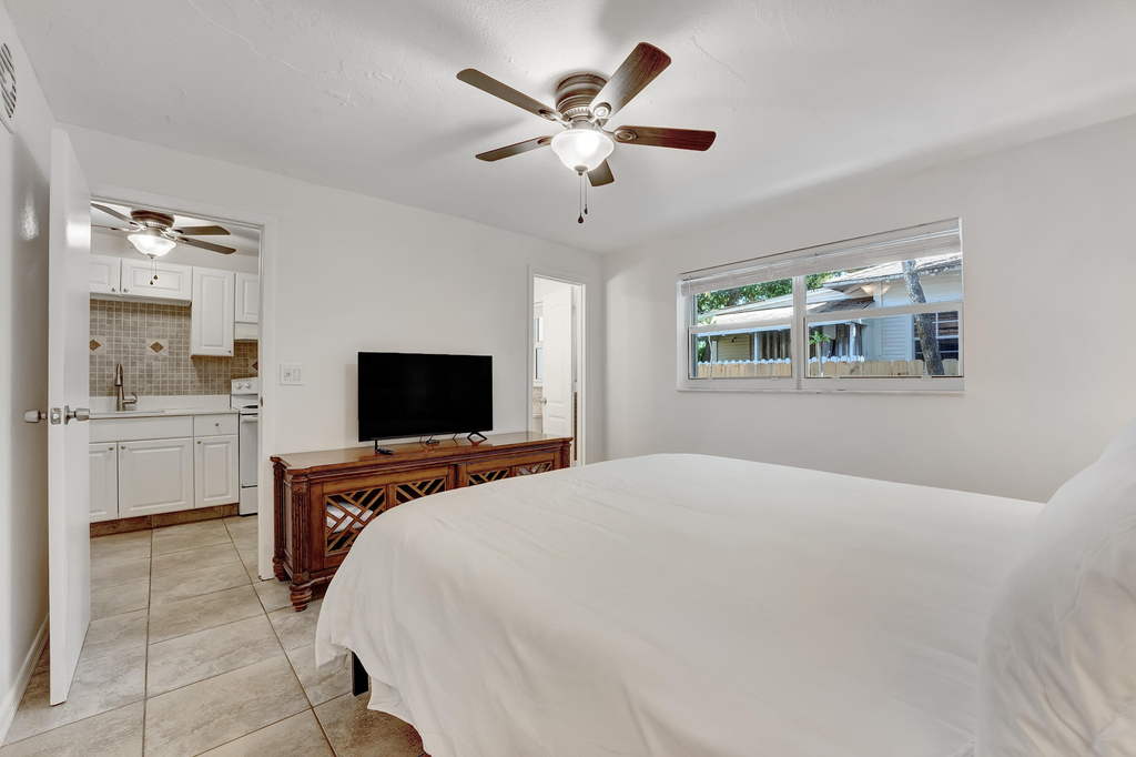 813 Sw Middle Street Court - Photo 12