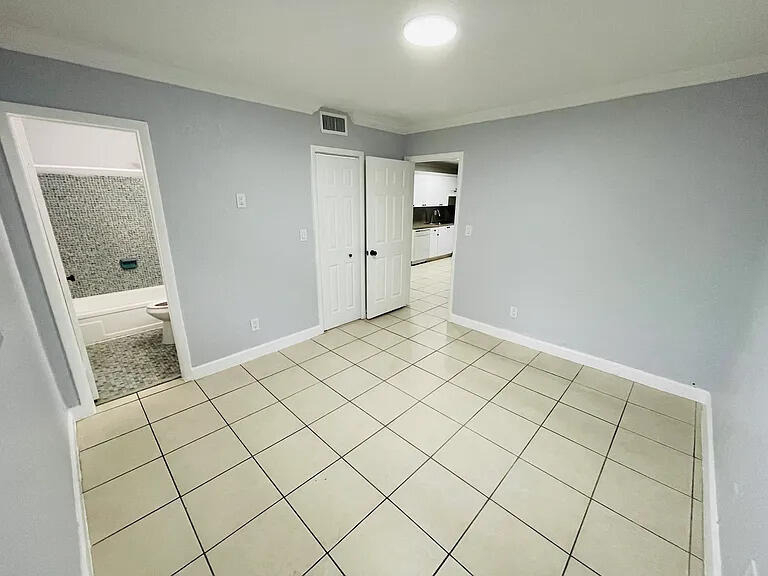 890 Nw 45 Avenue - Photo 7