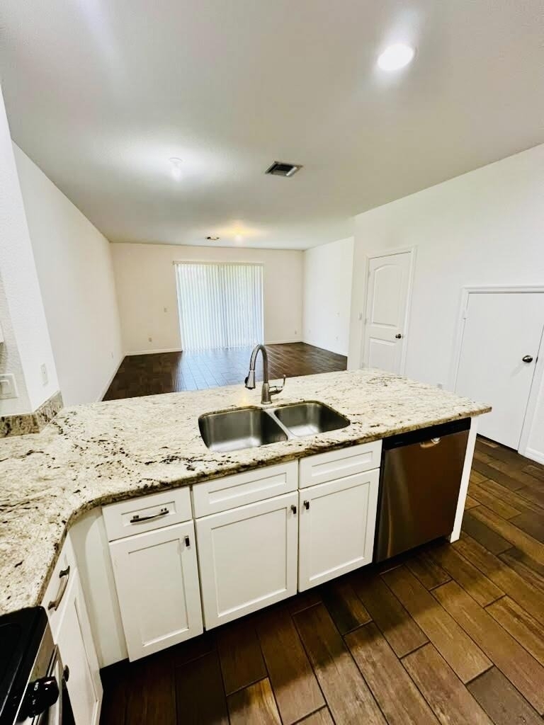 1129 Vermilion Drive - Photo 2