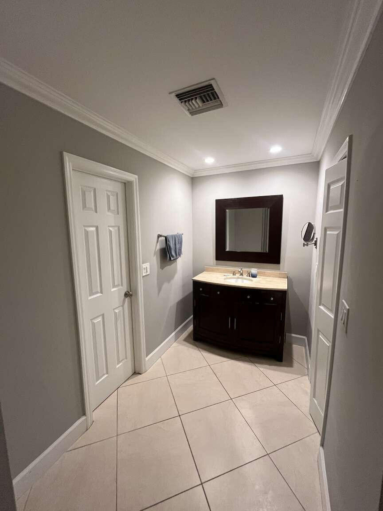 16233 Laurel Drive - Photo 9