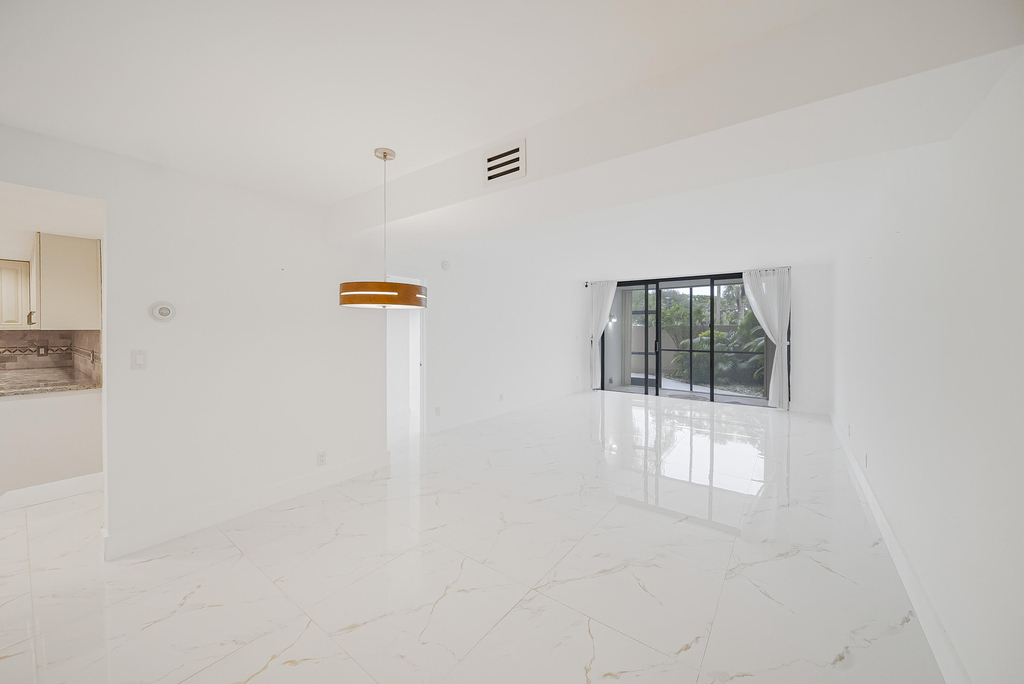 16300 Golf Club Road - Photo 3