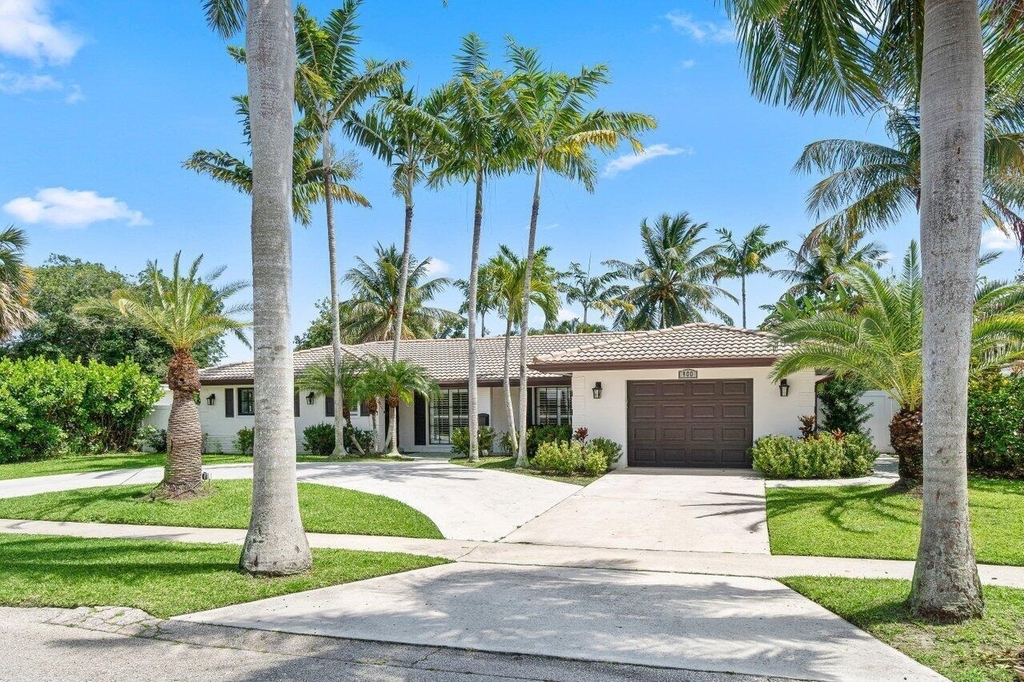 800 Sw 5th Street - Photo 1