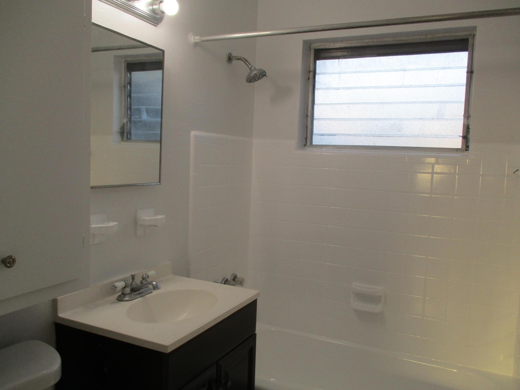 2640 Pierce Street - Photo 6