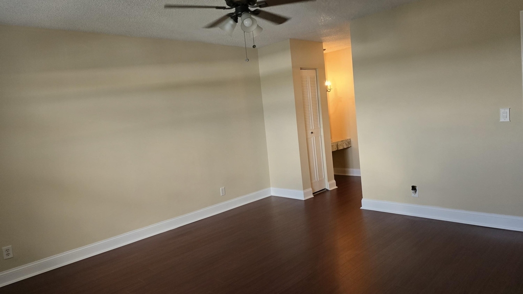 4851 Nw 21st Street - Photo 11