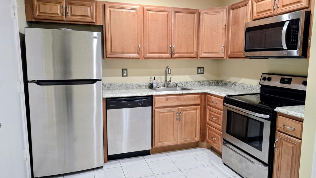4851 Nw 21st Street - Photo 6