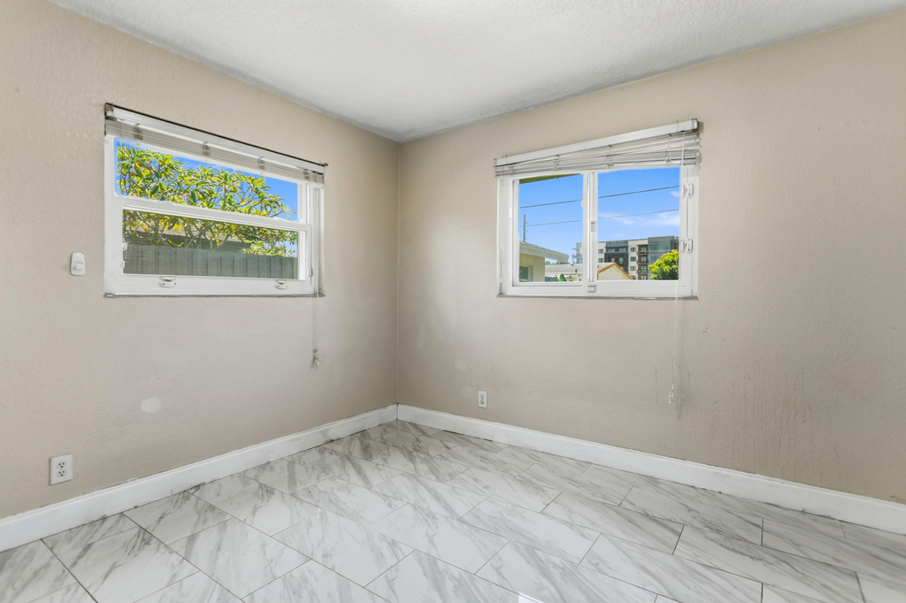 2748 Sw 46th Court - Photo 34