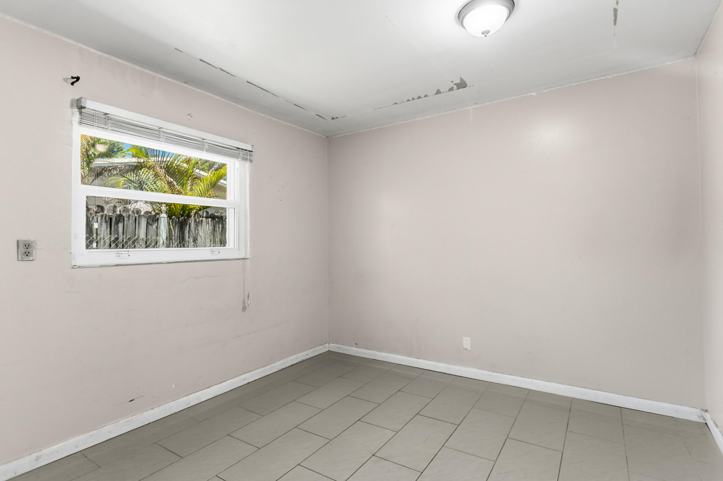 2748 Sw 46th Court - Photo 38