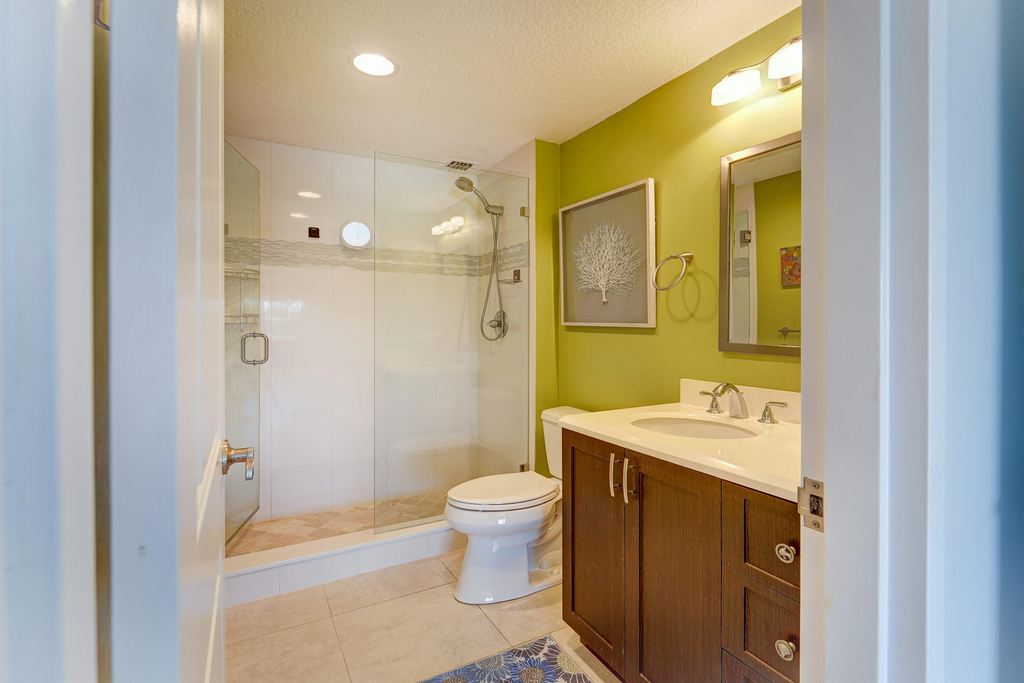 2500 E Las Olas Boulevard - Photo 20