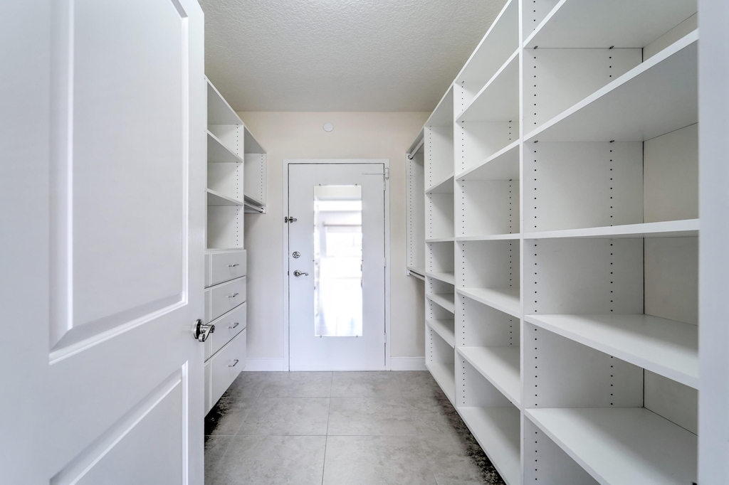 2500 E Las Olas Boulevard - Photo 18