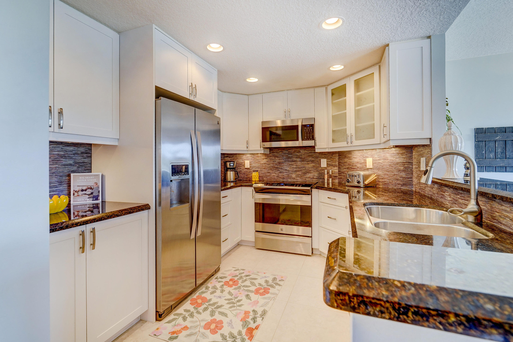 2500 E Las Olas Boulevard - Photo 0