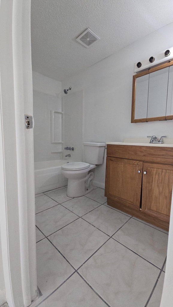 3600 Nw 21st Street - Photo 4