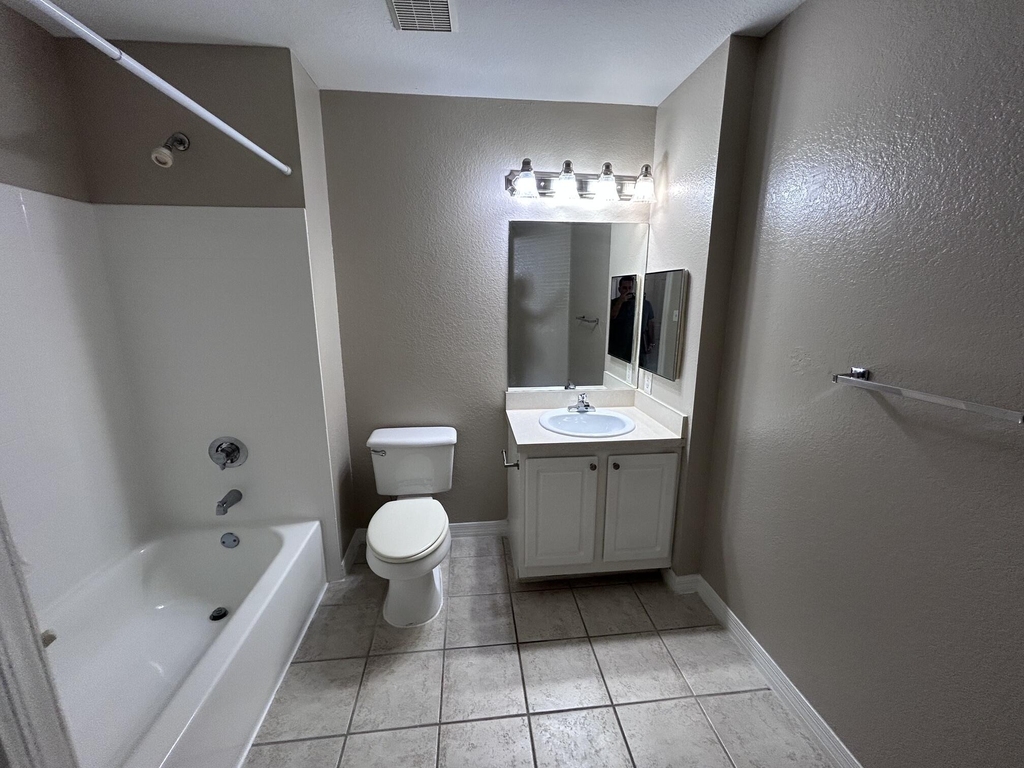15115 Michelangelo Boulevard - Photo 18