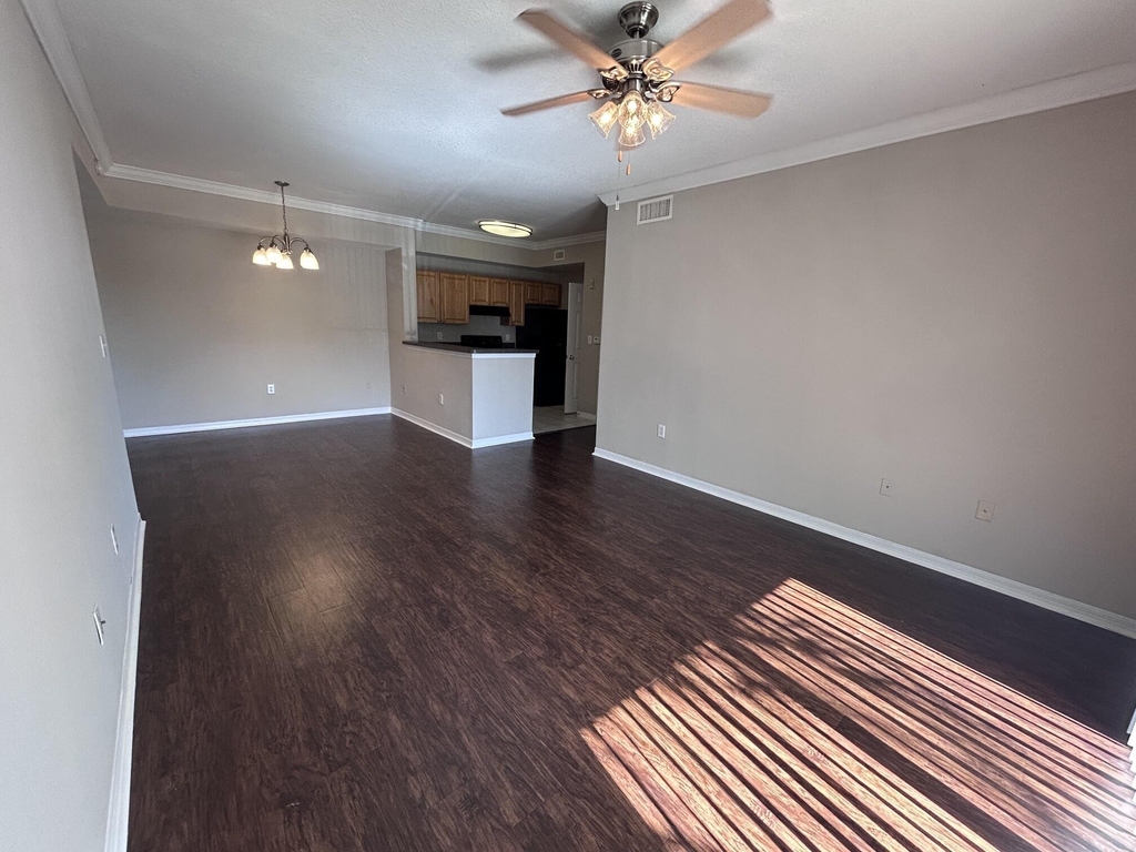 15115 Michelangelo Boulevard - Photo 4