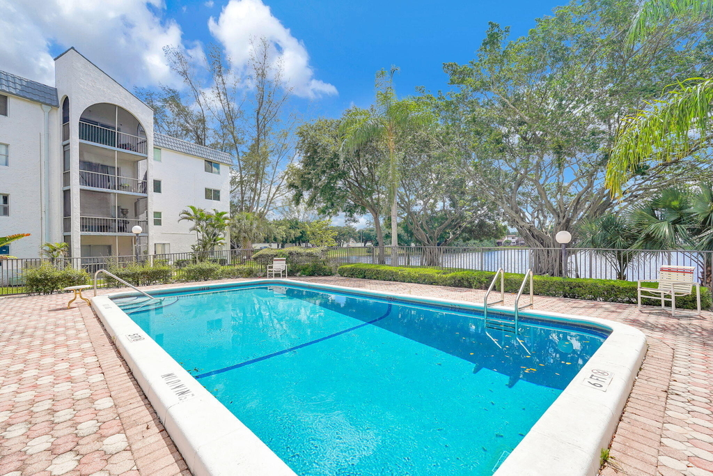 3360 Spanish Moss Terrace - Photo 42