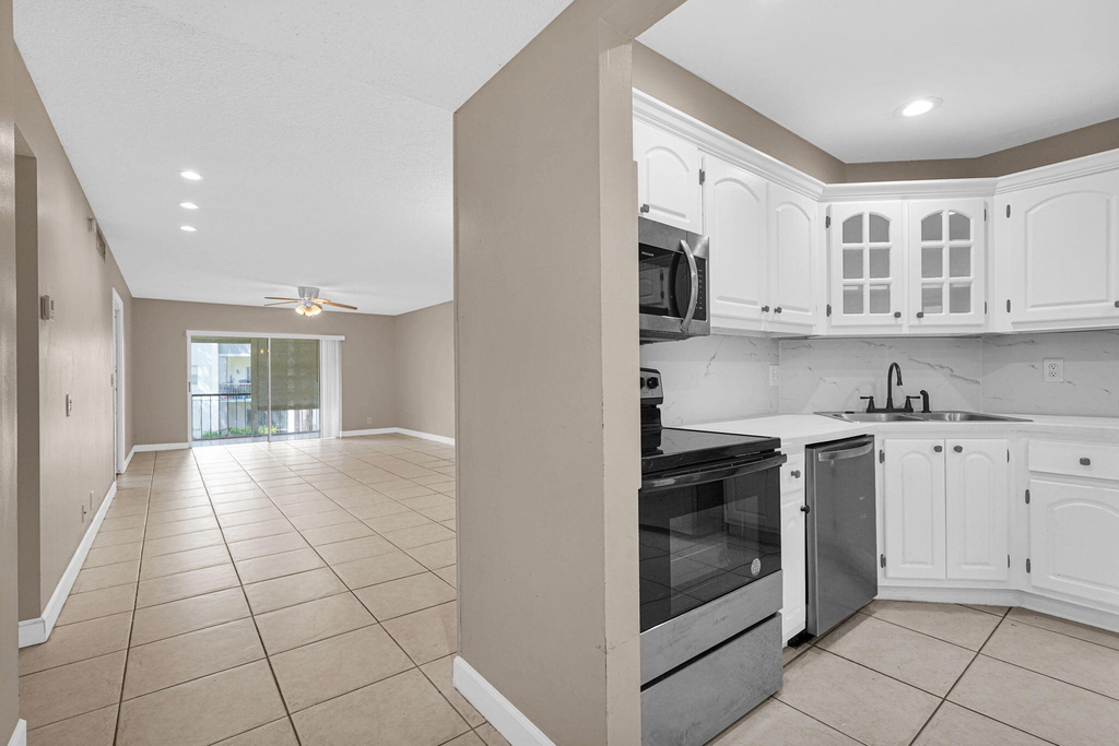 3360 Spanish Moss Terrace - Photo 8
