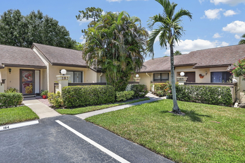 184 Mastic Tree Court - Photo 1
