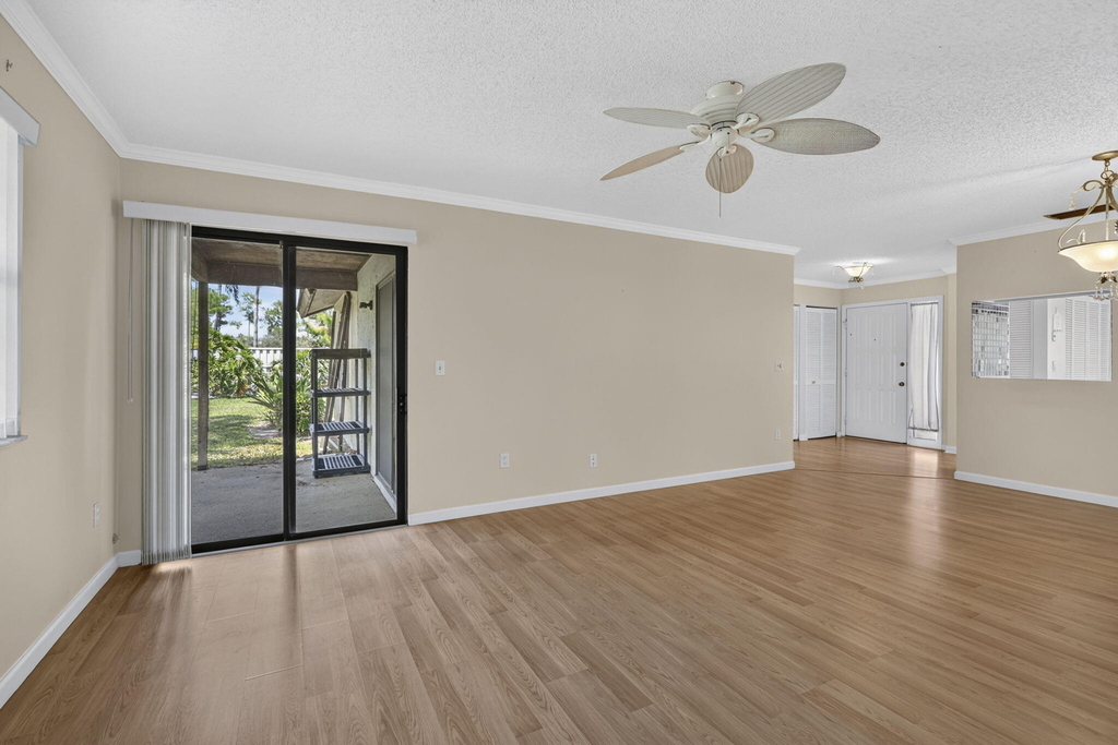 184 Mastic Tree Court - Photo 18