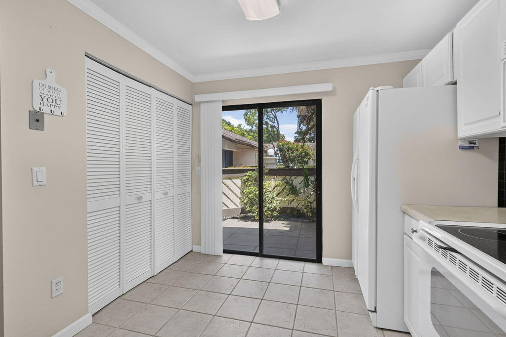 184 Mastic Tree Court - Photo 11
