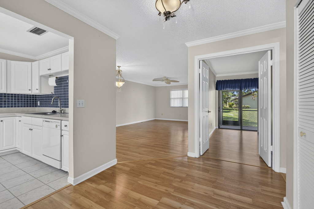184 Mastic Tree Court - Photo 6