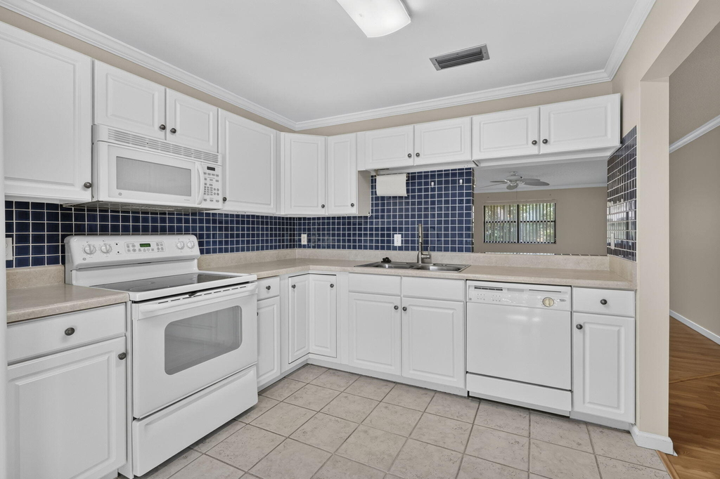 184 Mastic Tree Court - Photo 13