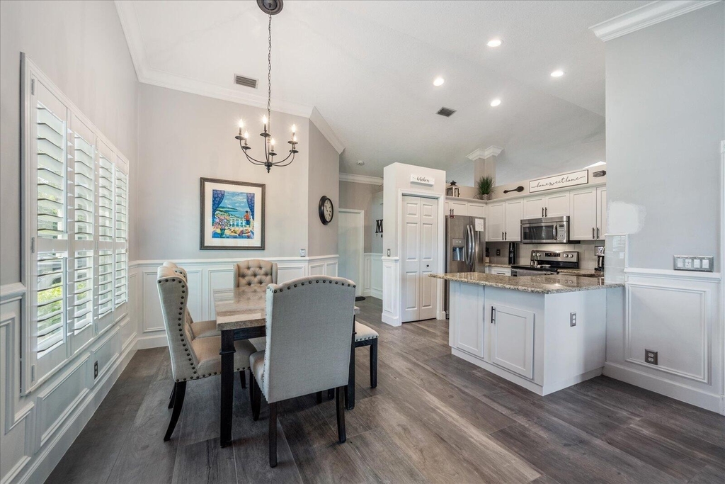 14832 Paddock Drive - Photo 7