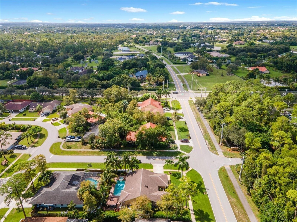 14832 Paddock Drive - Photo 33