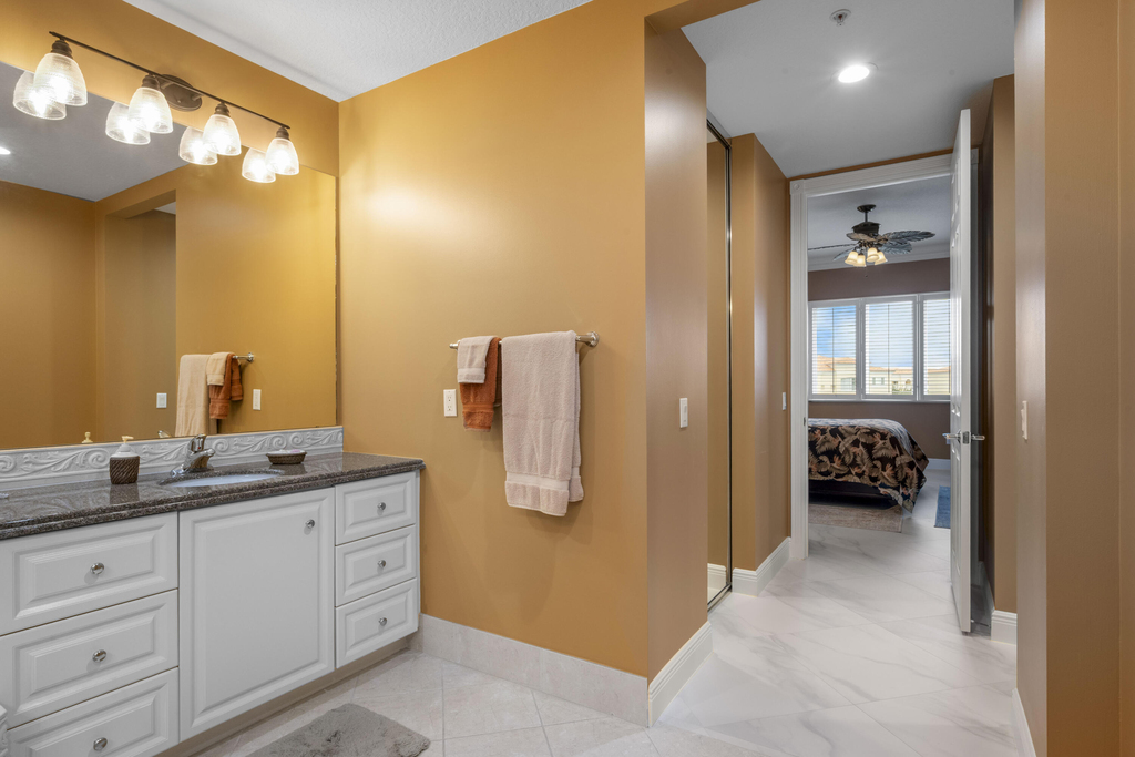 8 Harbour Isle Drive E - Photo 12