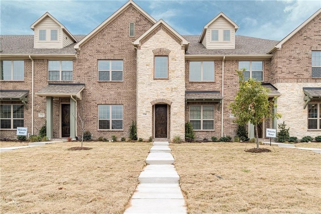 3708 Lantern Lane - Photo 0