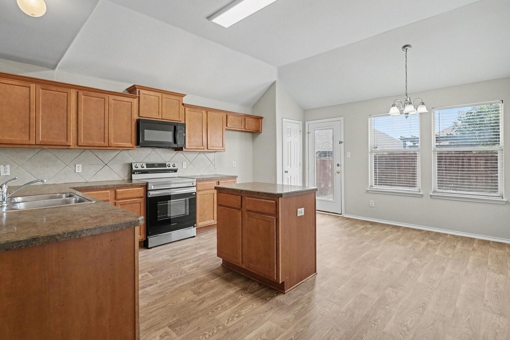 2073 Joyner Ranch Road - Photo 9