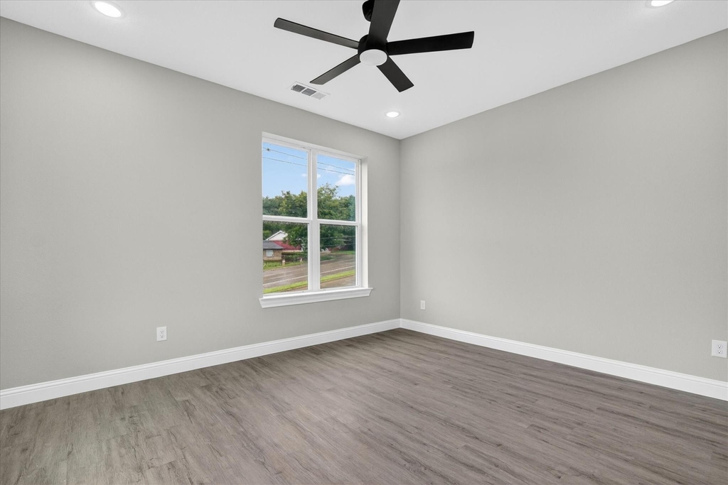 808 Premier - Photo 25