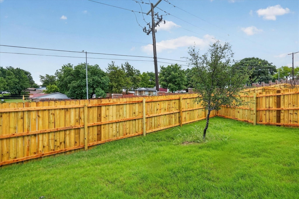 808 Premier - Photo 37