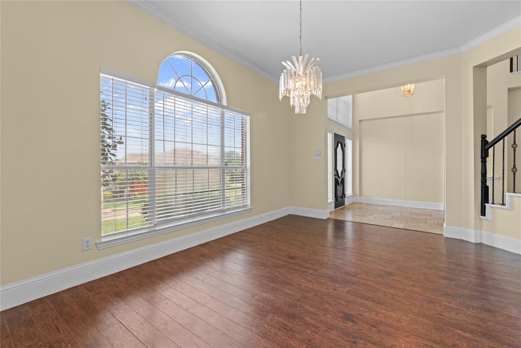 3607 Flagstone Drive - Photo 3