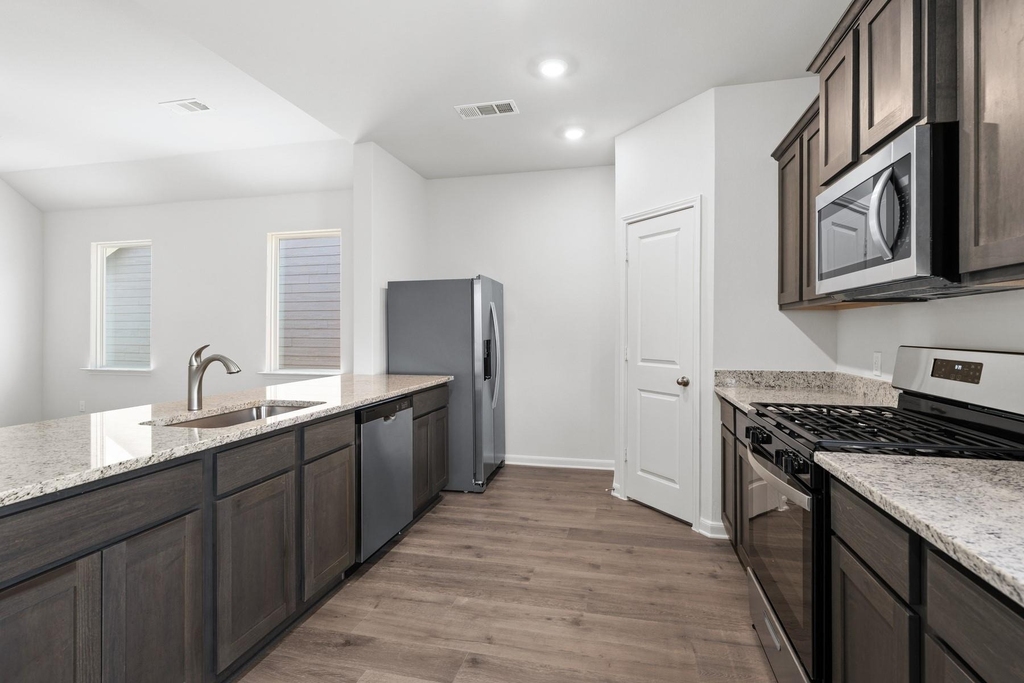 9629 Logan Square Drive - Photo 3