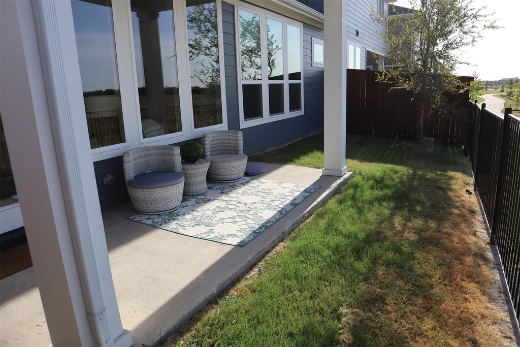 201 Chestnut - Photo 14