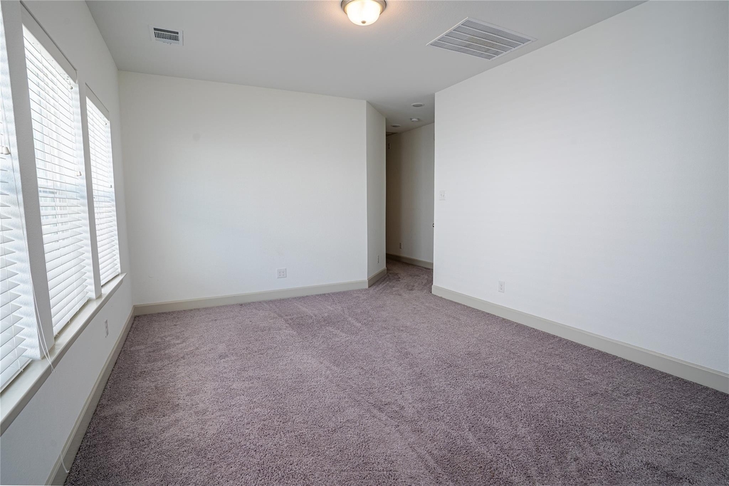 1577 Jackson Street - Photo 14