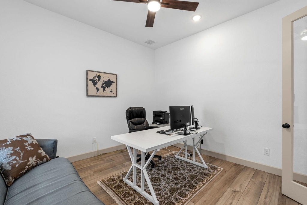 9540 Hedge Street - Photo 3