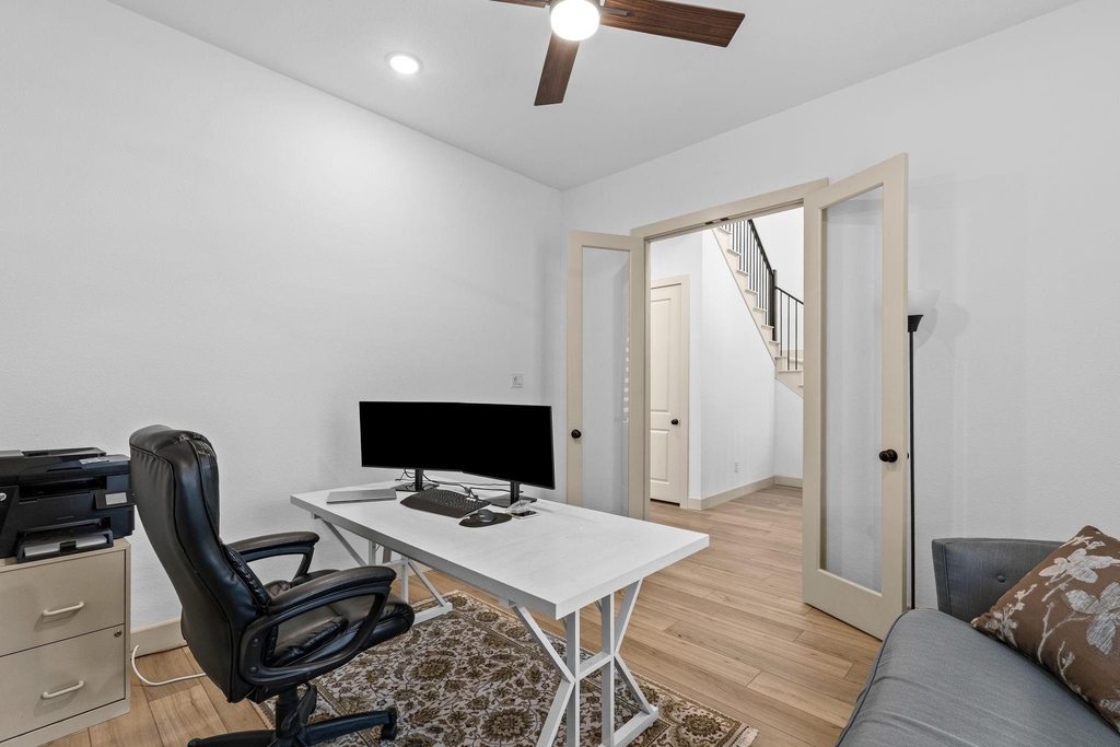 9540 Hedge Street - Photo 4