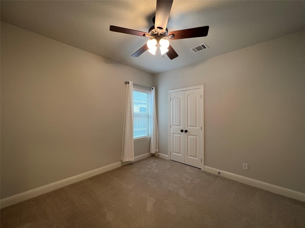 9741 Rio Frio Trail - Photo 15
