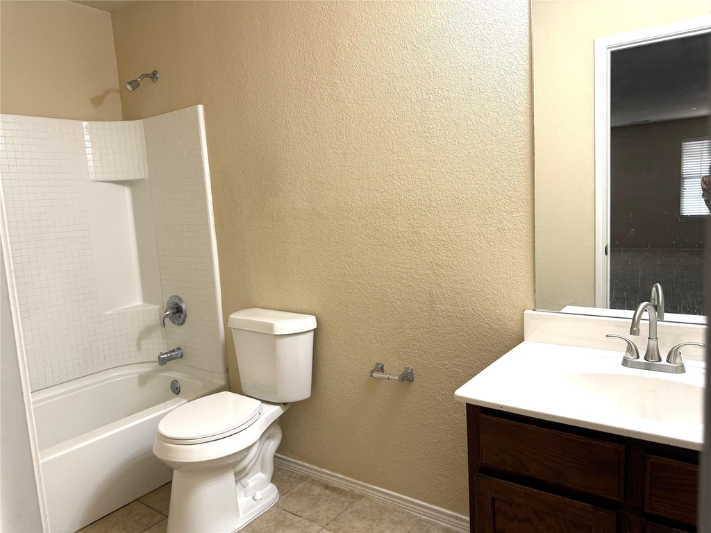 10687 Midway Drive - Photo 17