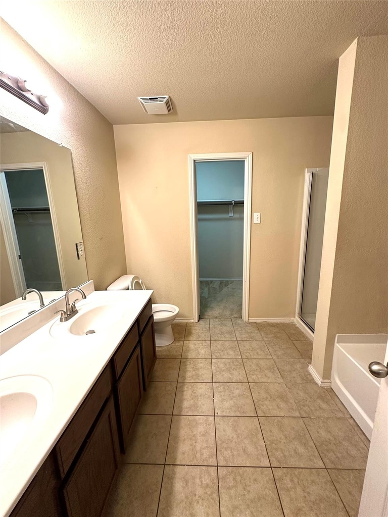 10687 Midway Drive - Photo 4