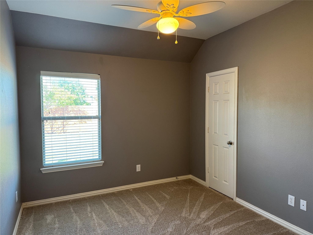 909 White Porch Avenue - Photo 16