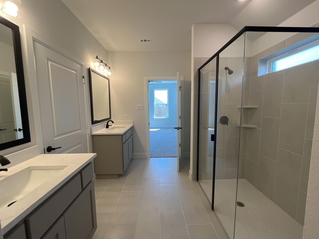 2828 Spring Side - Photo 10