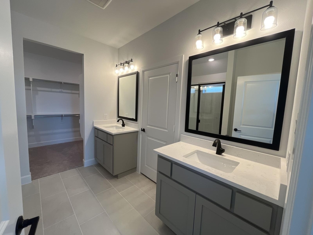 2828 Spring Side - Photo 11