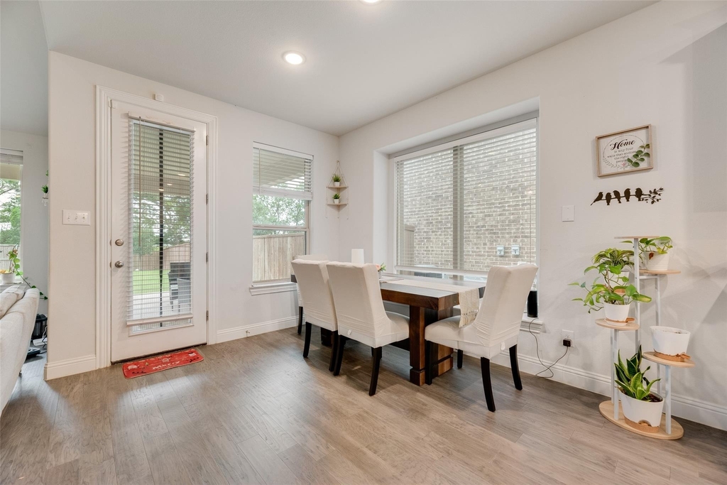 5805 Fuder Drive - Photo 3